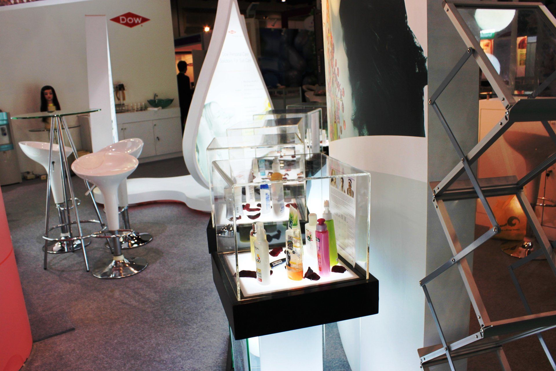 Dow Chemical @ In-cosmetics Asia 2010. Booth designed and built by Essential Global Fairs.