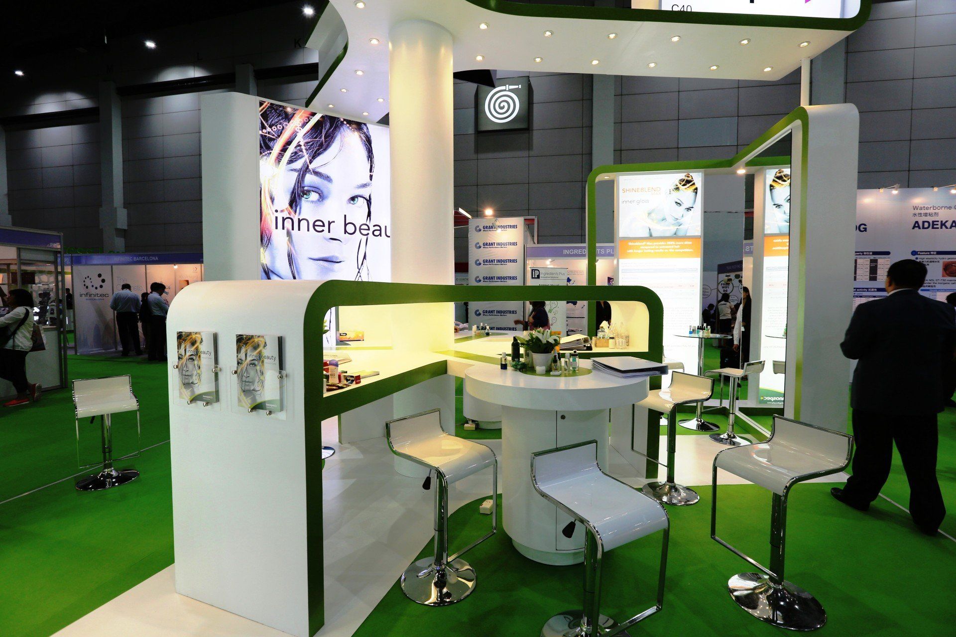 Innospec @ in-cosmetics Asia 2015. Booth designed and built by Essential Global Fairs.