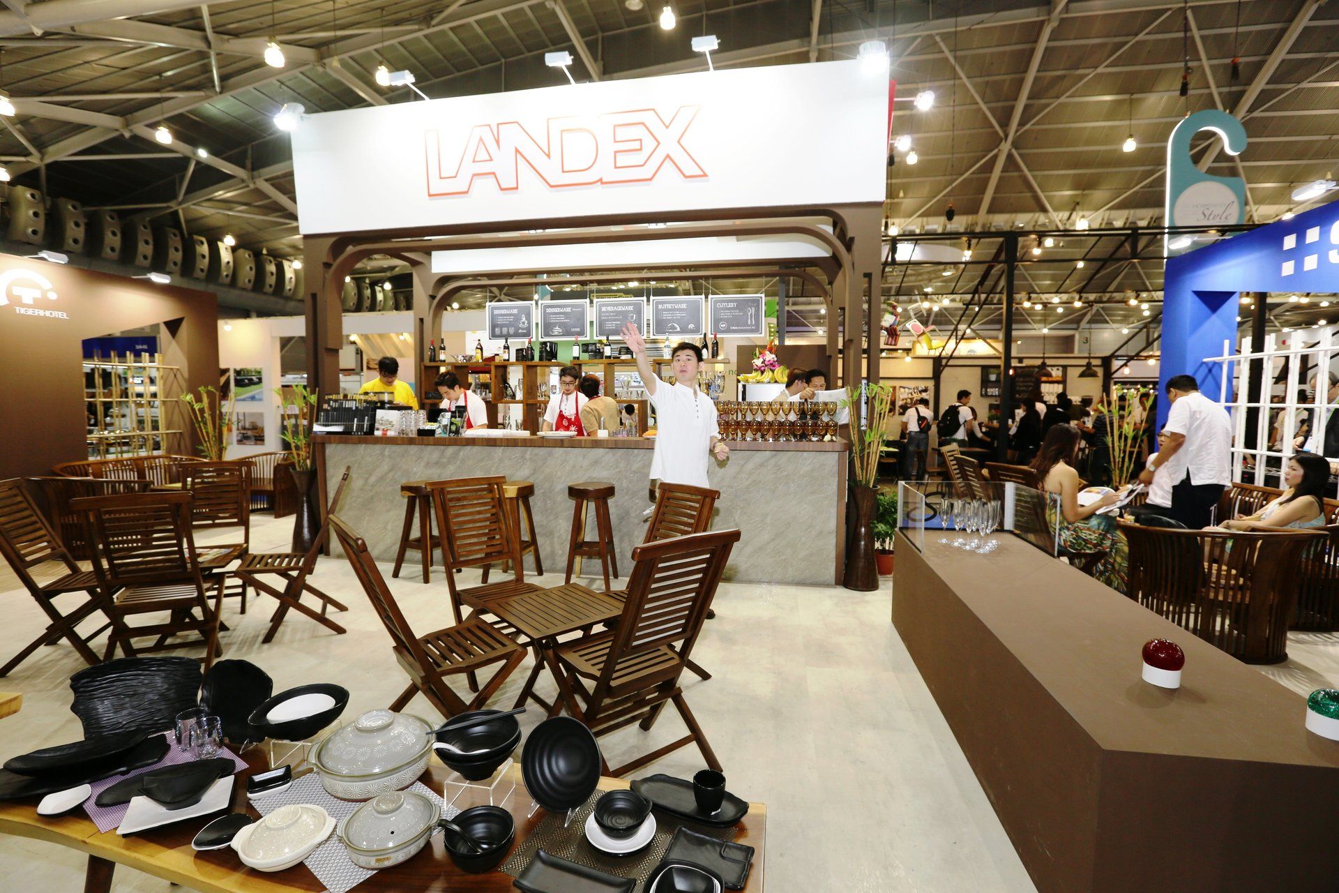 Landex @ Food & Hotel Asia 2016. Booth designed and built by Essential Global Fairs.