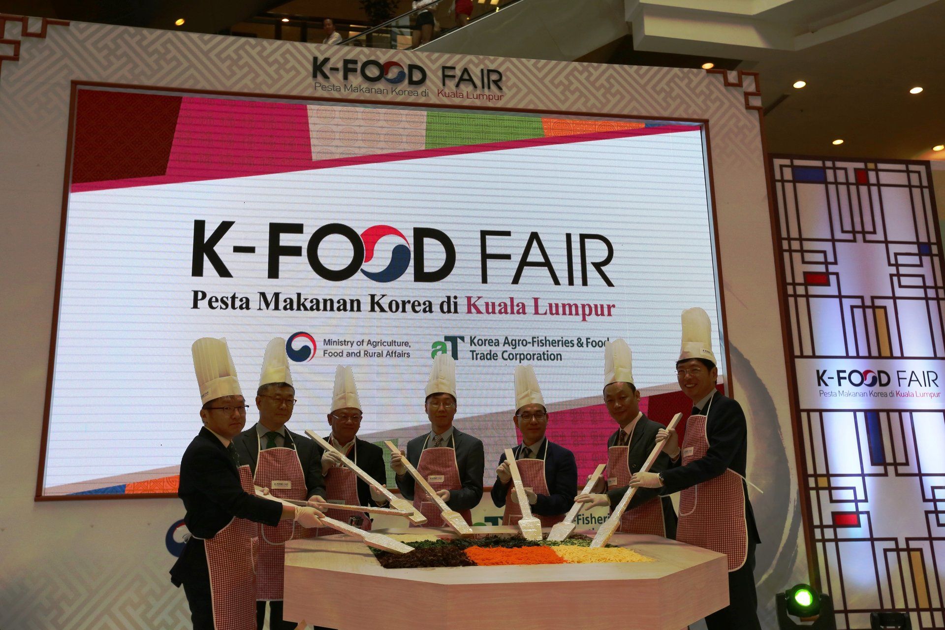 K-Food Fair 2016 @ Malaysia. Booth designed and built by Essential Global Fairs.