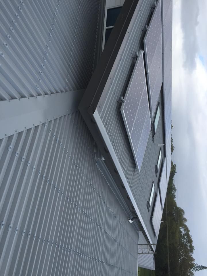 A Metal Fascia — Bradshaw Plumbing & Roofing Pty Ltd In East Mackay, QLD A Metal Fascia — Bradshaw Plumbing & Roofing Pty Ltd In East Mackay, QLD