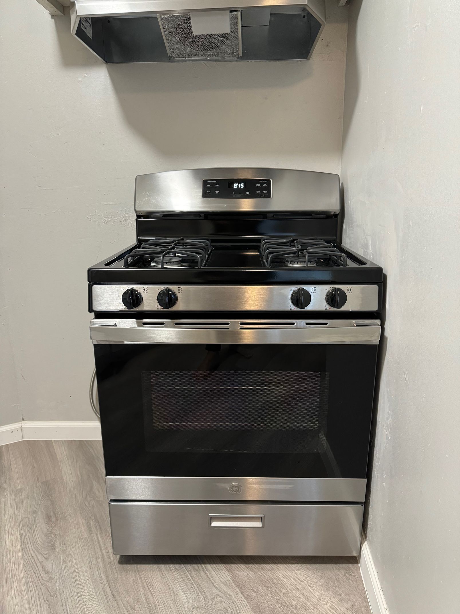 Royal Arms Apartments