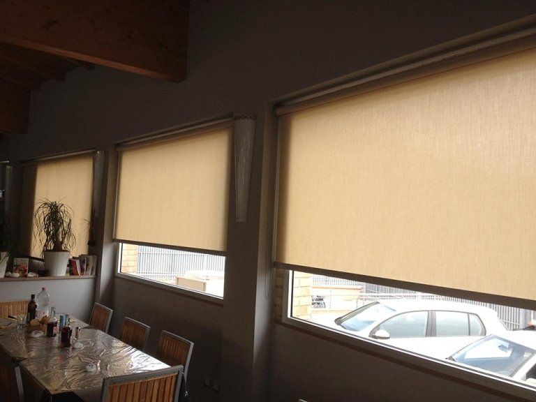 tende a rullo per interni