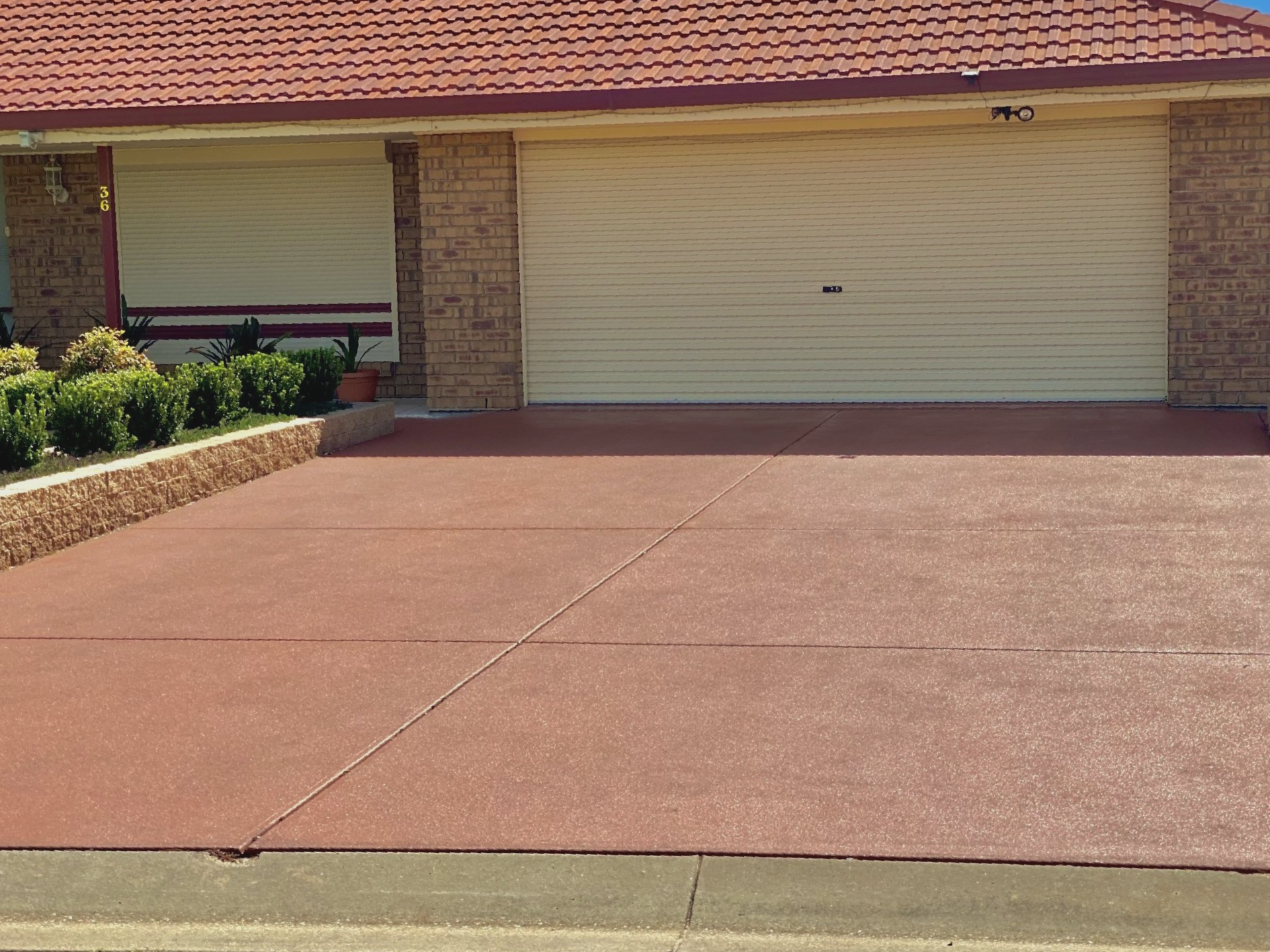 CONCRETE SEALING: 2-Part Concrete Colour Sealing Systems Outperform Concrete Paint On Driveways