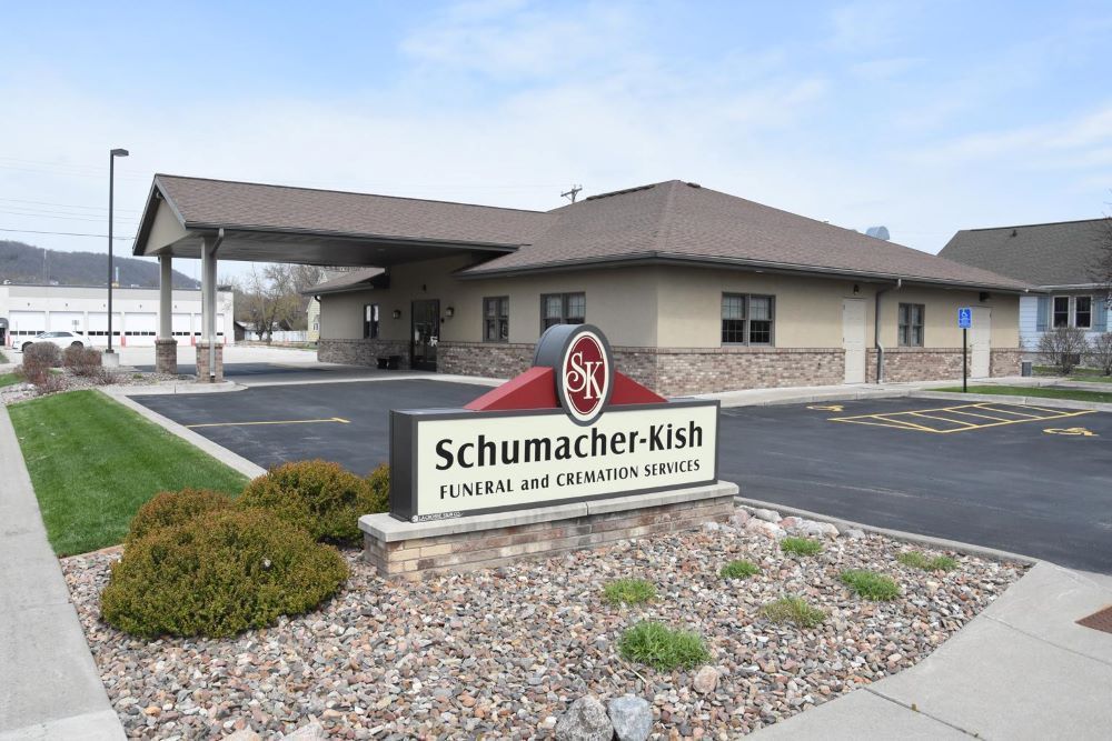 Schumacher-Kish Funeral and Cremation Services La Crescent Building