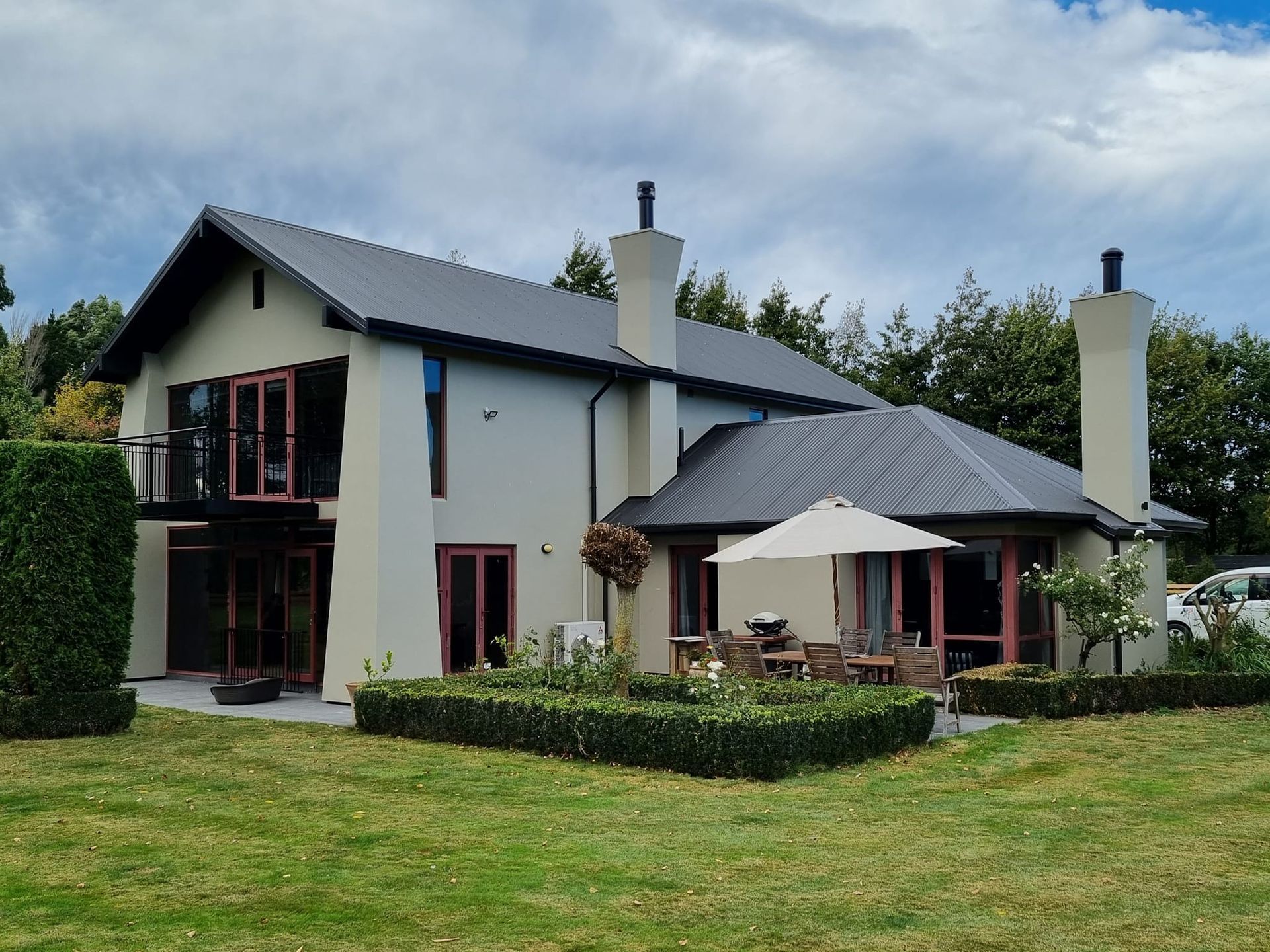 Roof Painting Christchurch | Vision Painters