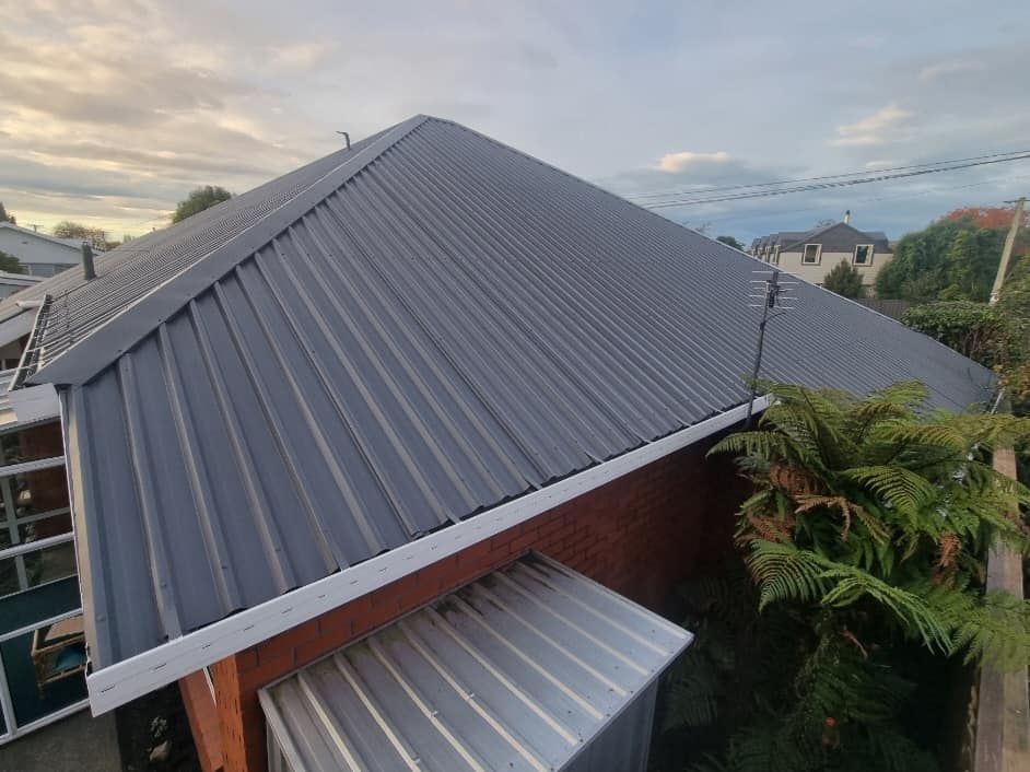 Roof Painting Christchurch | Vision Painters