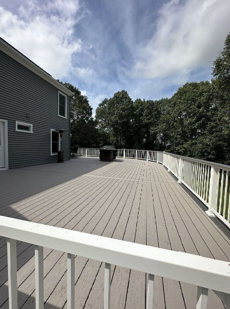 deck builder in ct