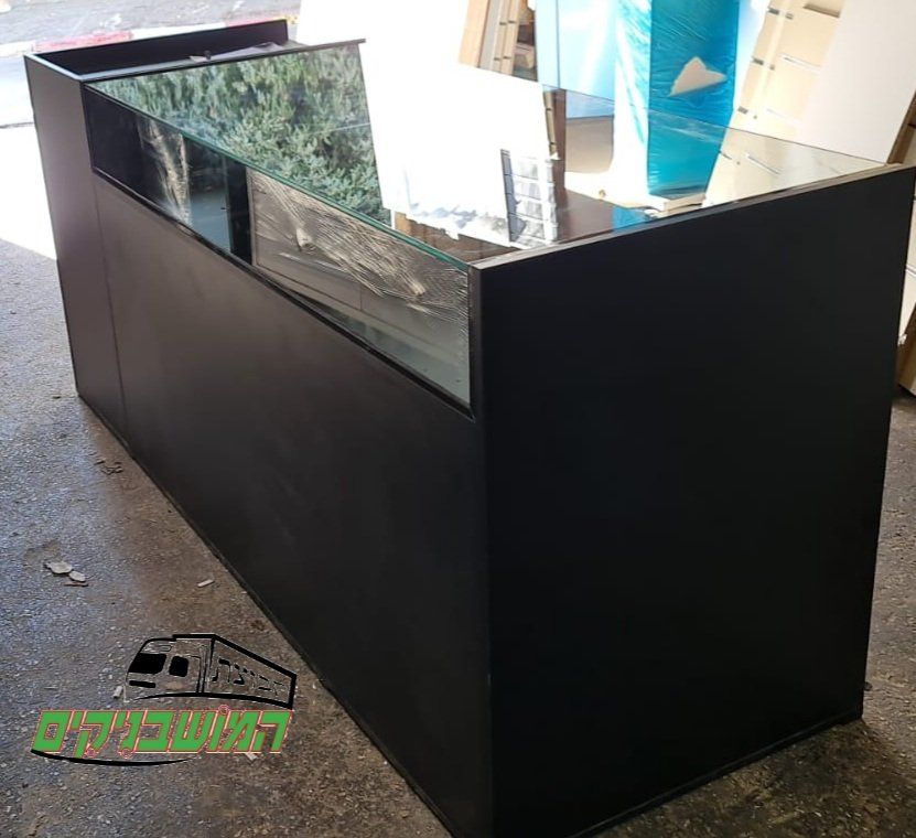 דלפקי קופה ותצוגה | דלפק מזכוכית