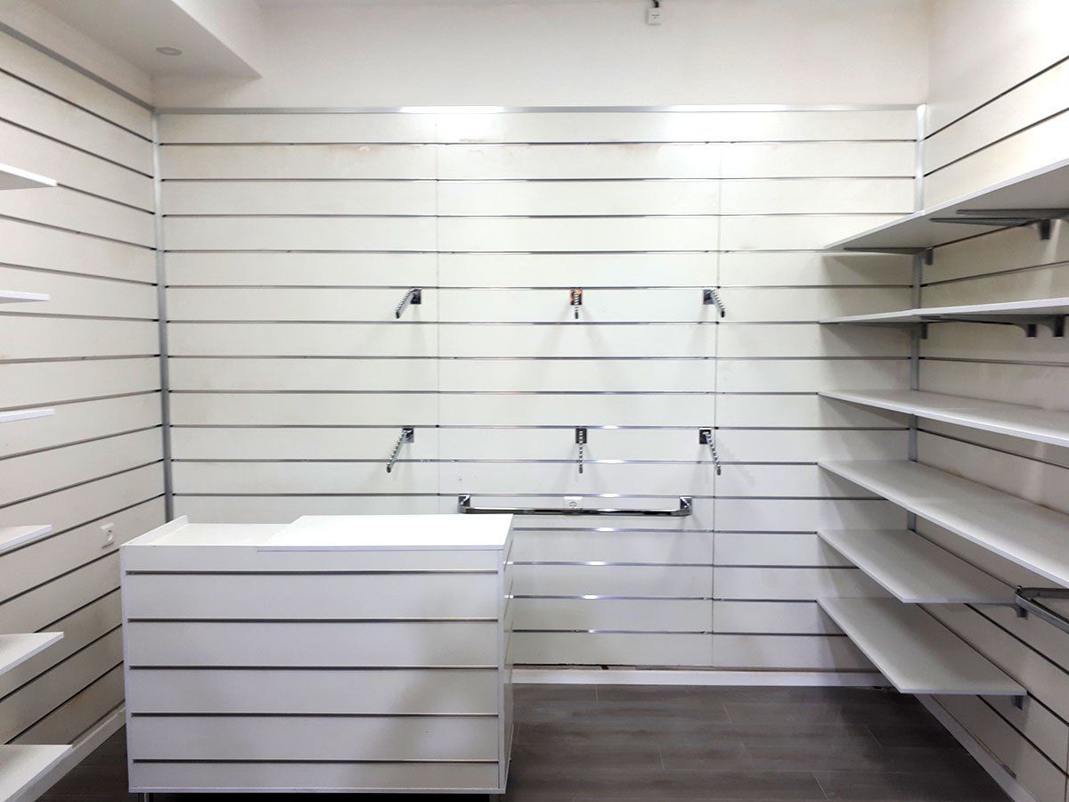 לוחות מחורצים - המושבניקים