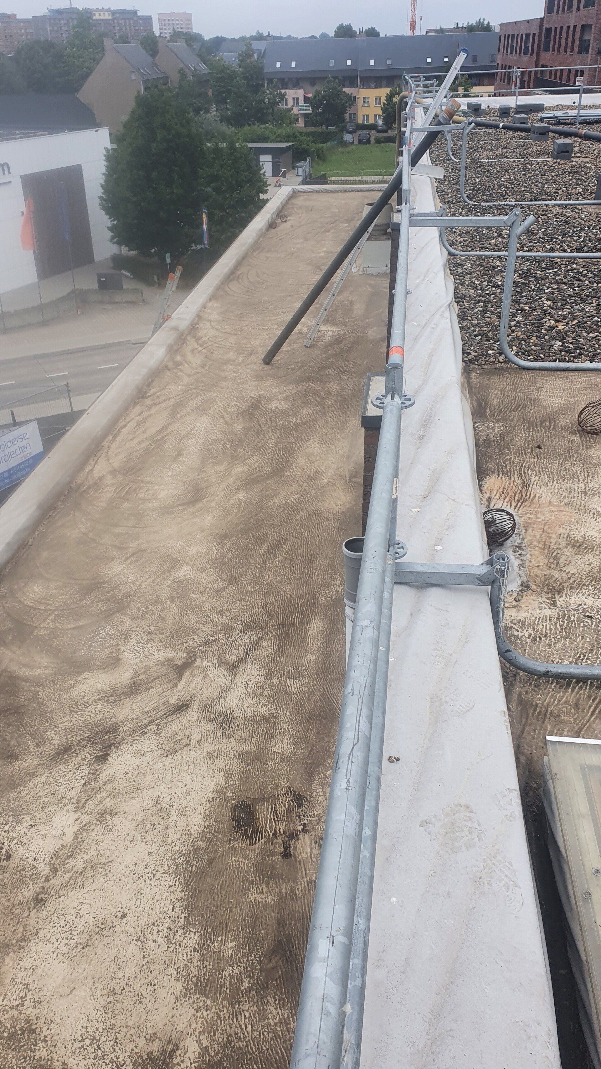 DAKGRIND VERWIJDEREN