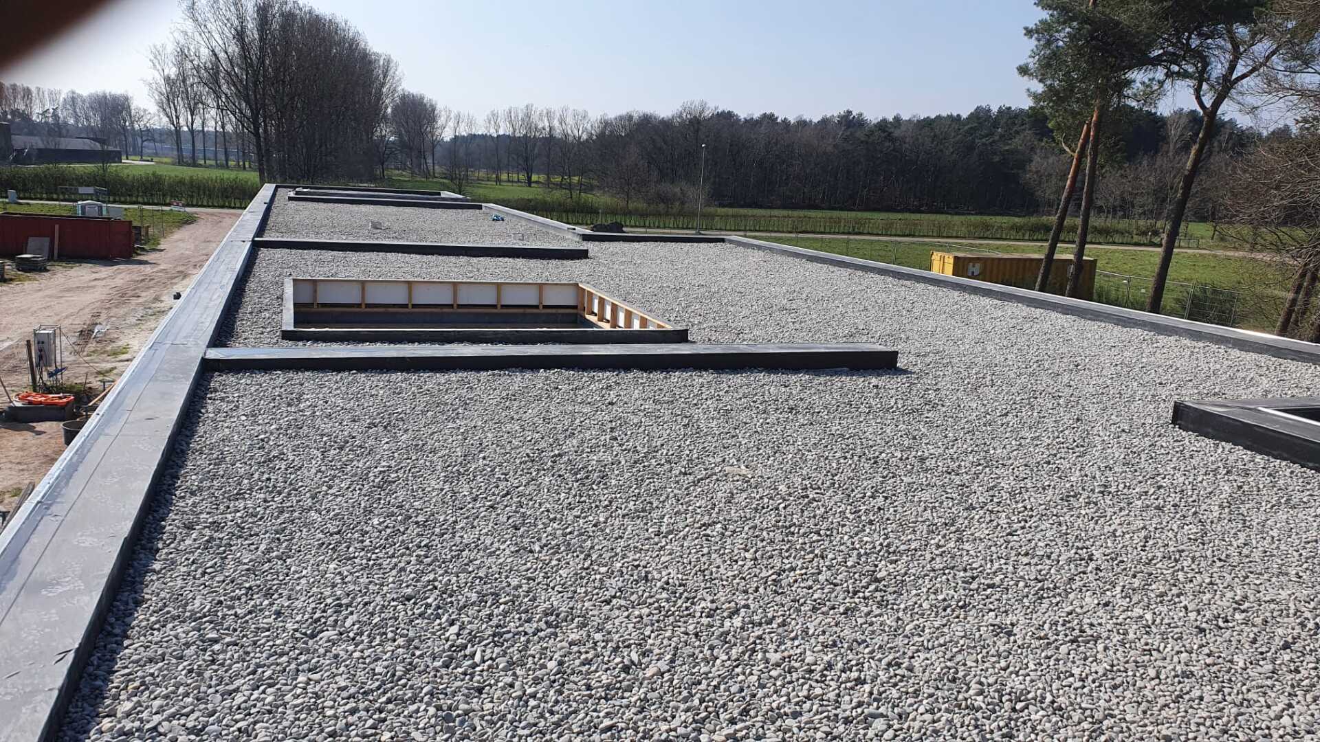 grind op dak van huis