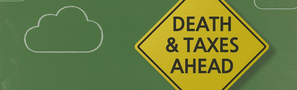 Yellow diamond road sign, 