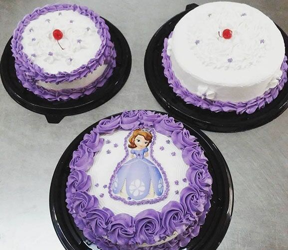 PANADERÍA DON POLY - PASTELES