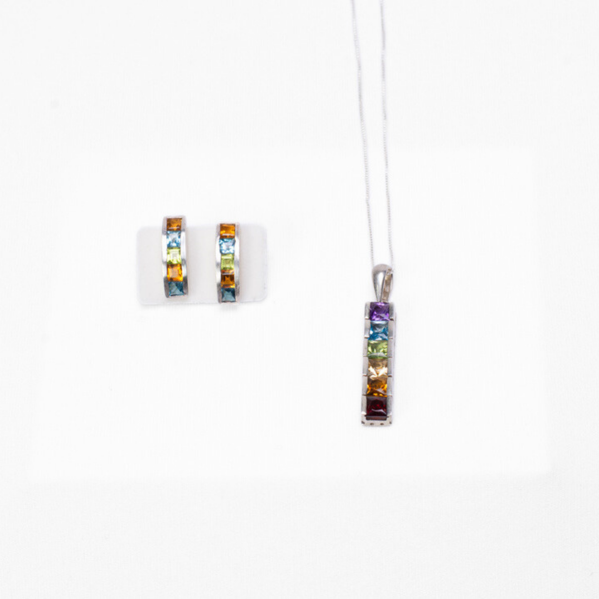 Multicolored Gemstones Pendant and Earring Set with Chain