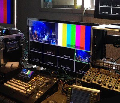 A computer monitor with the word capital on it