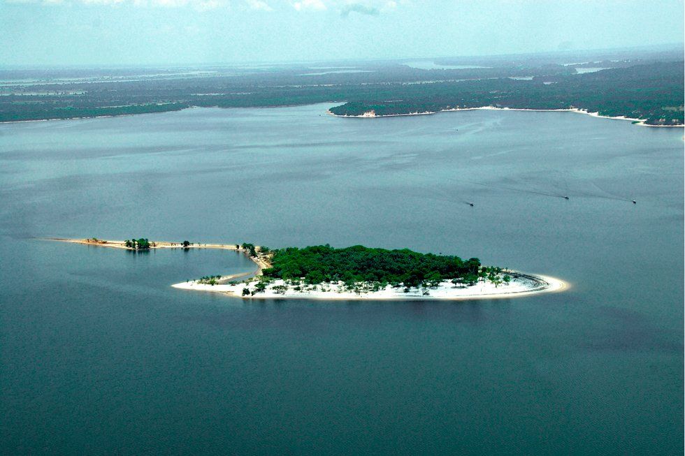 The Governador Island surrounded by water