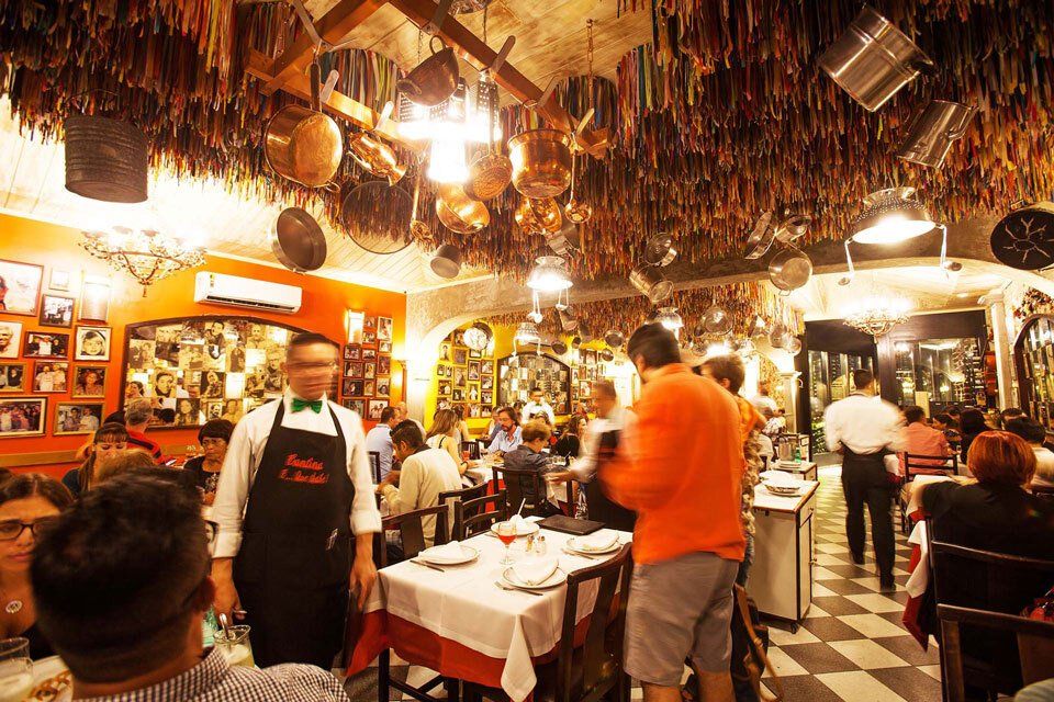 A traditional Italian restaurant in São Paulo  - Photo by Rogério Cassimiro