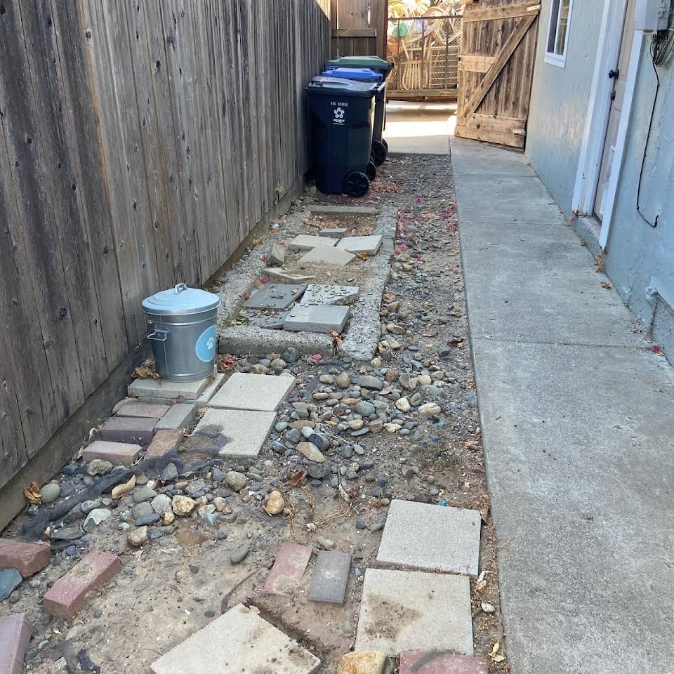 Carrillo's family junk removal photos