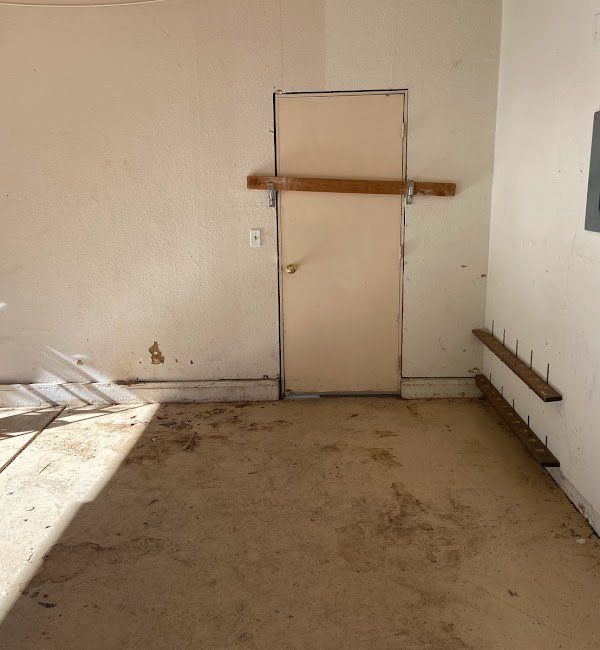 Carrillo's family junk removal photos