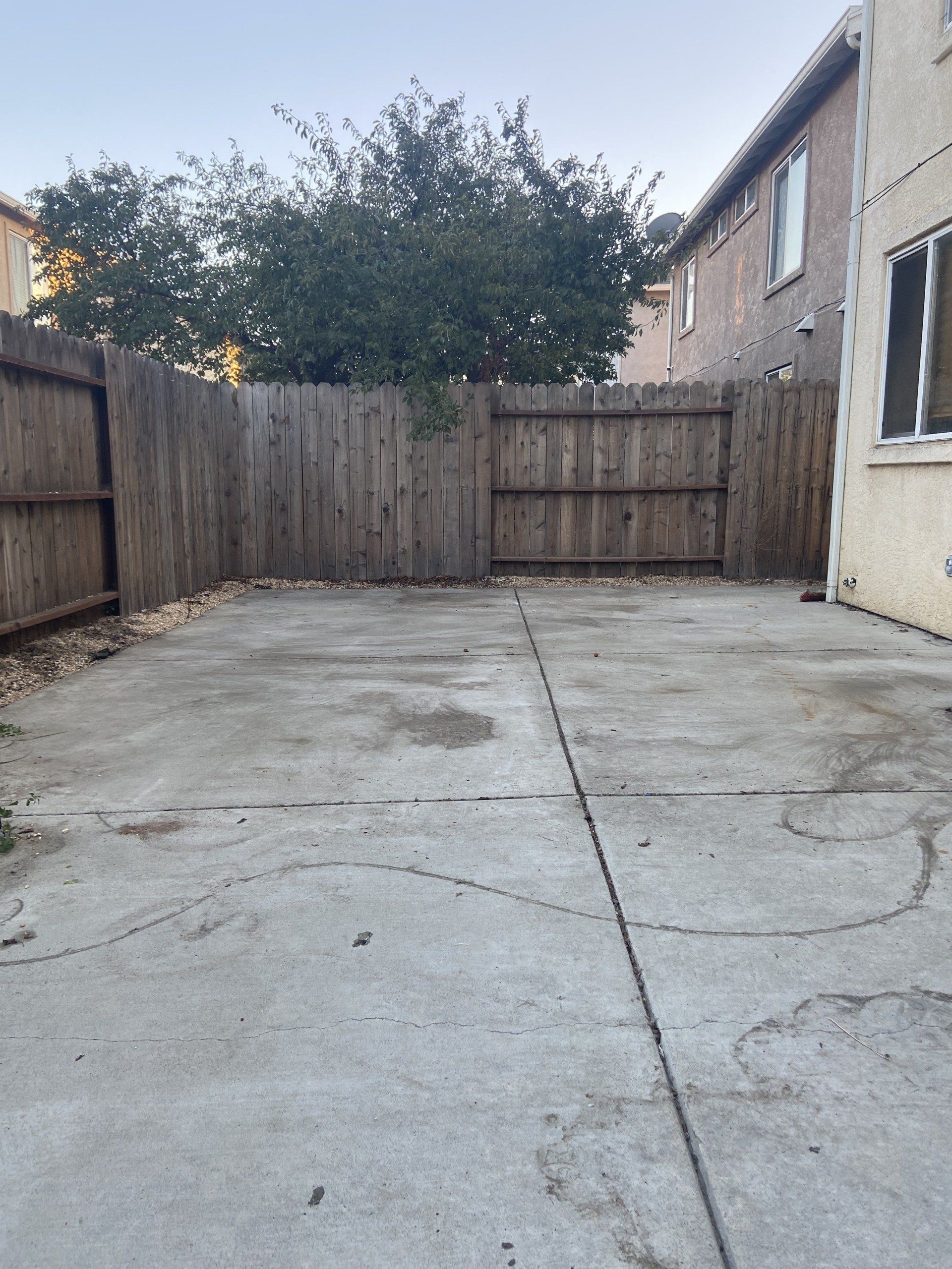 Carrillo's family junk removal photos