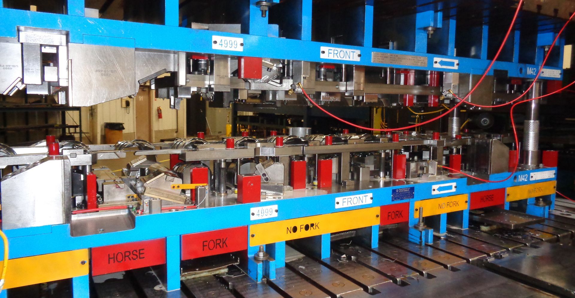 A machine that has the word horse on it