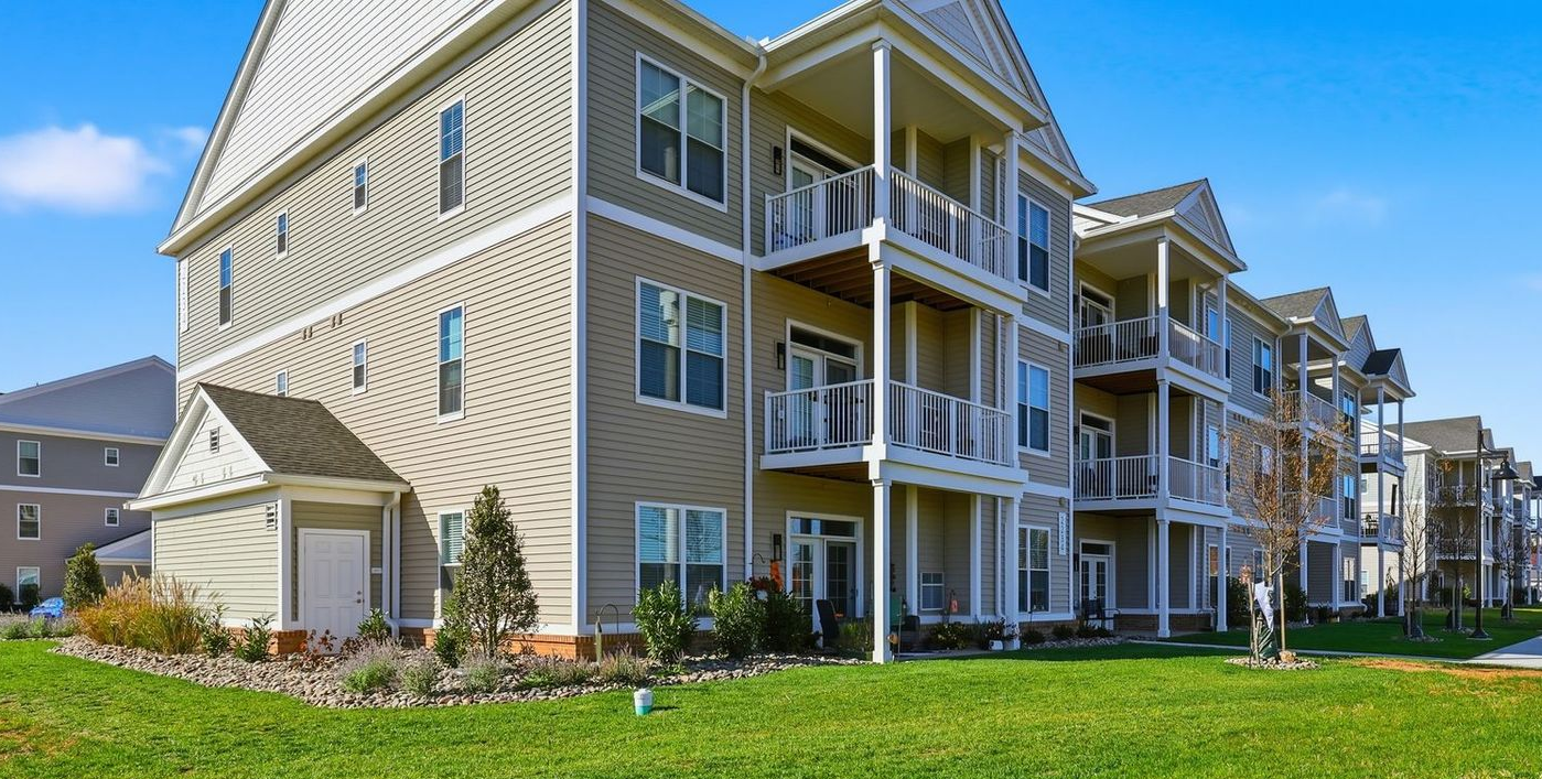 Susquehanna Trail Apartments Apartment Building