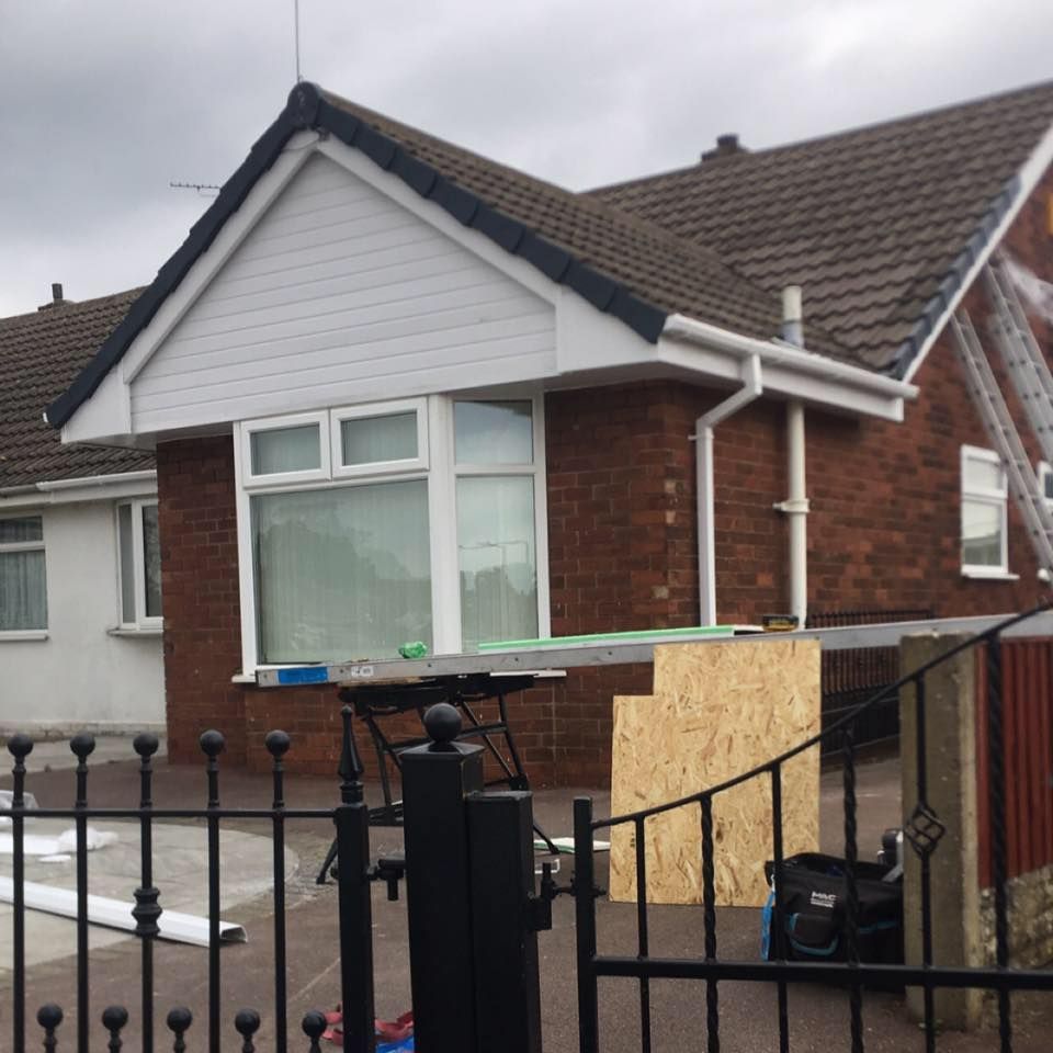 A picture of replacement fascias & soffits  on a bungalow by JTB Roofers Nottingham