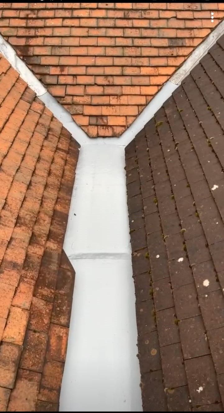 Picture of a new dormer roof being constructed by Roofers Nottingham