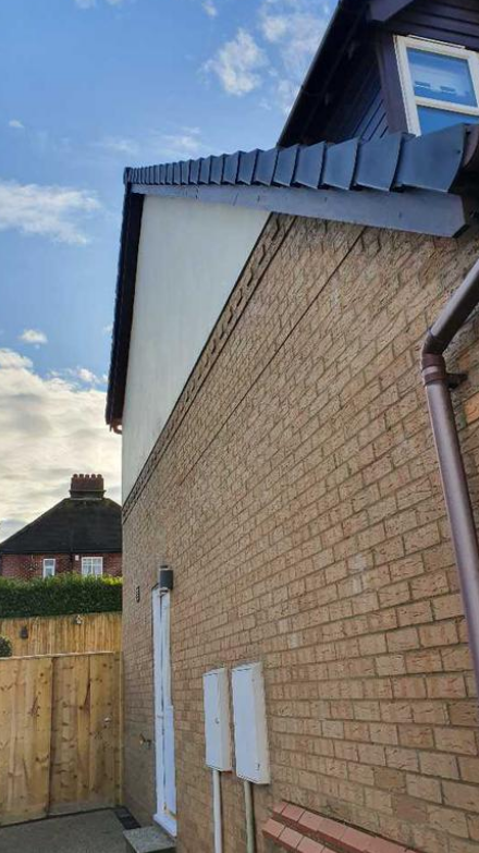 Picture of a new dry verge carried out by Roofers Nottingham