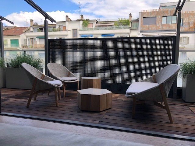 Décoration de terrasse à Florissant par ars vivendi