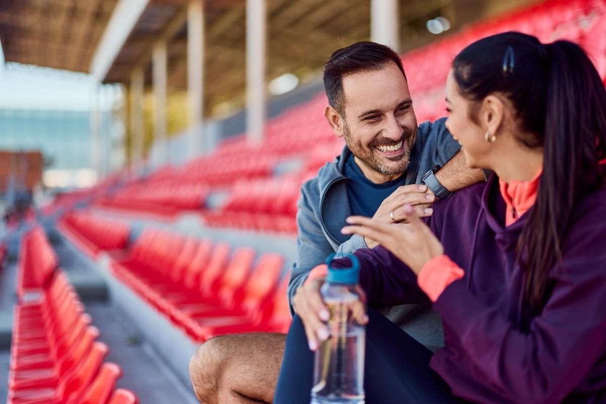 couples sitting smiling