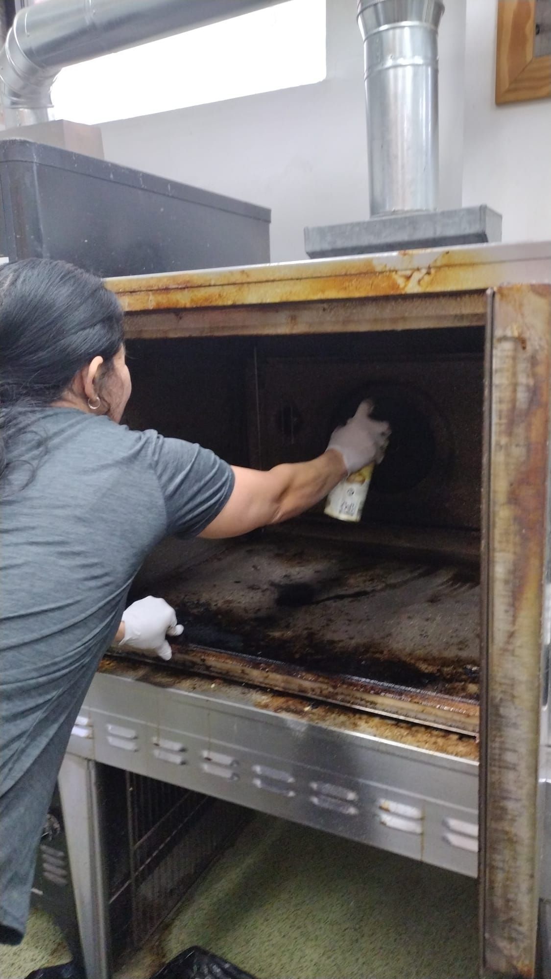 commercial kitchen oven before cleaning