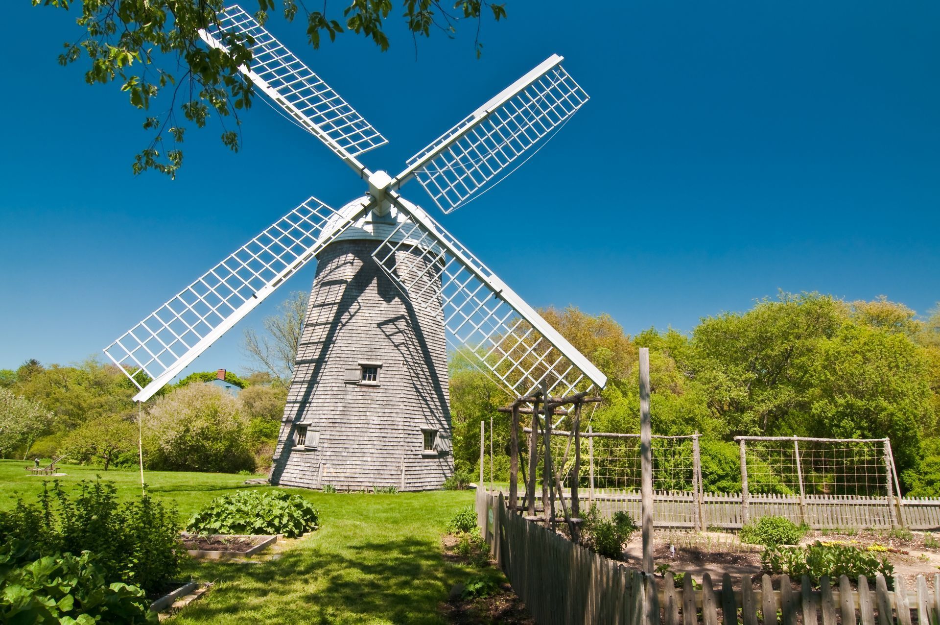 Boyd's Wind Grist Mill - Middletown RI