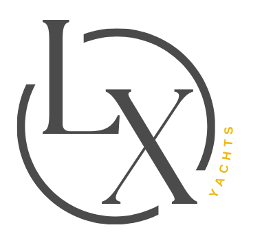 Un logotipo para una empresa llamada lx yachts