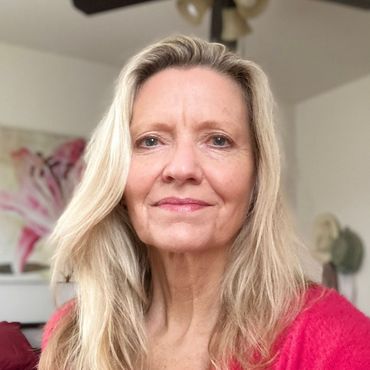 Ellie Lipovanciuc Portrait