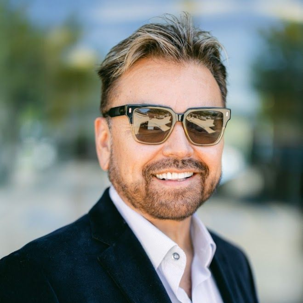 Ellie Lipovanciuc Portrait