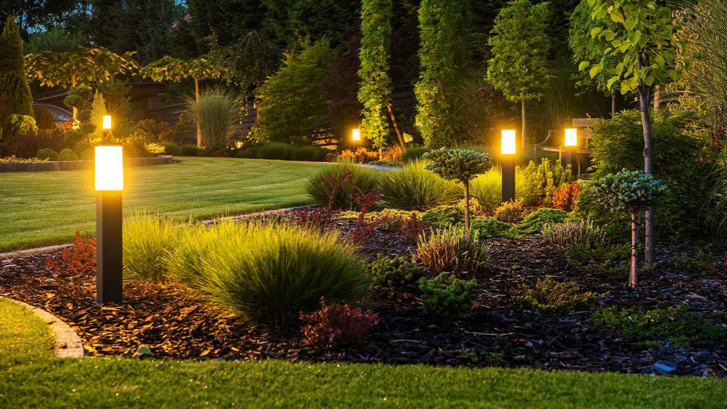 how to design landscape lighting plan