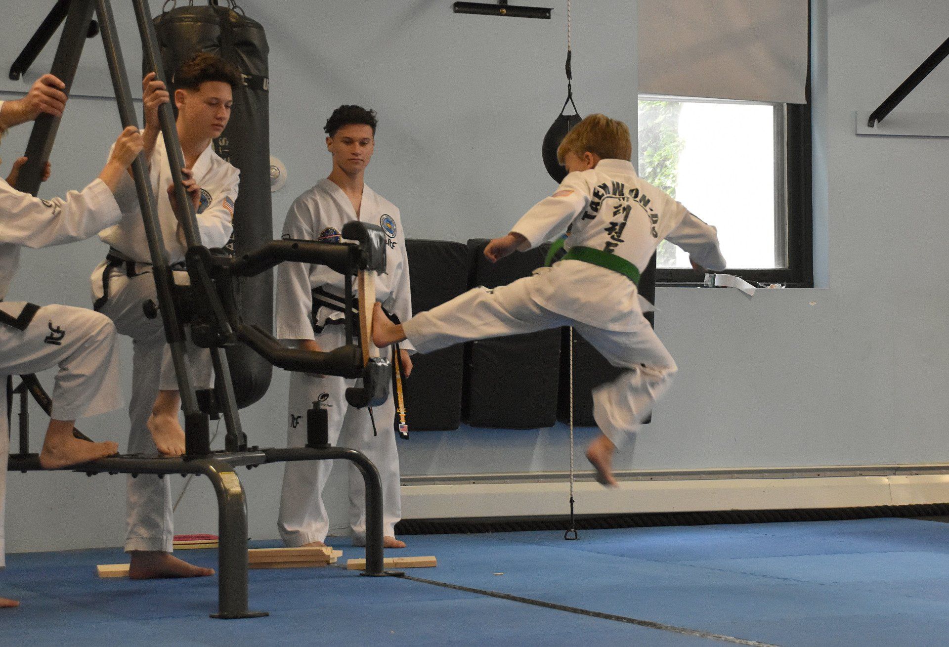 Taekwon do Breaking boards | Pennsburg, Pa