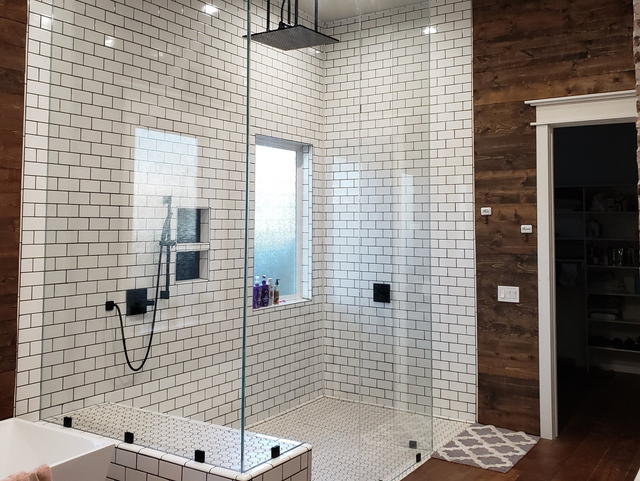 How Frameless Glass Shower Doors Can Make A Small Bathroom Functional and  Feel Wider