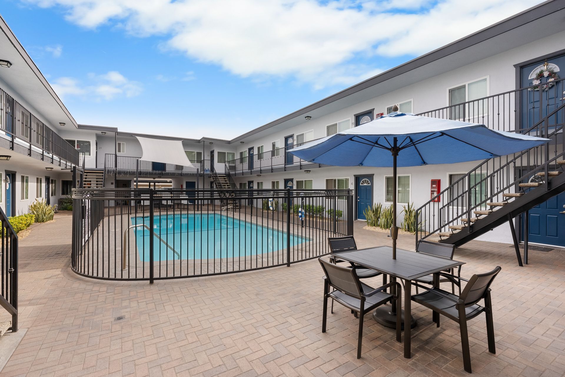 swimming pool and picnic table