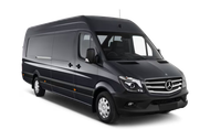 Ein schwarzer Mercedes-Van ist auf weißem Hintergrund dargestellt