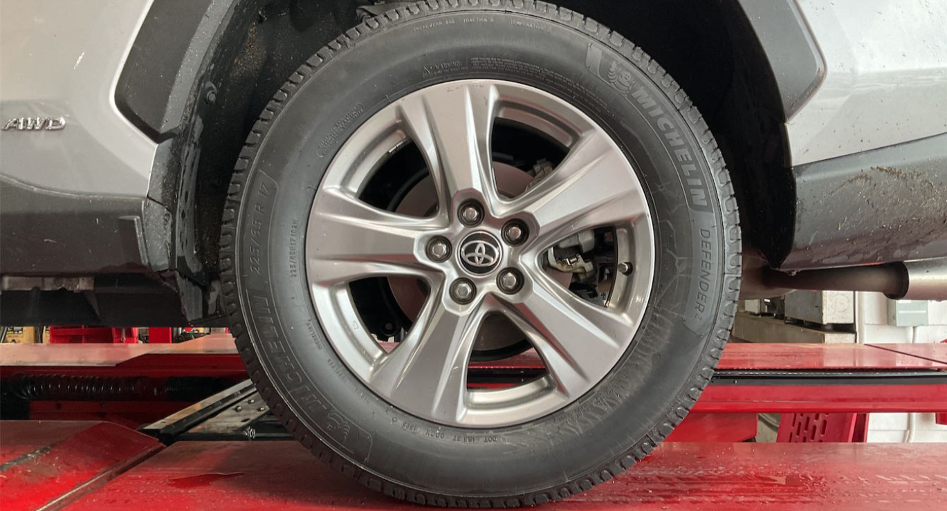 Car maintenance, Vehicle service, Wheel alignment, Suspension repair, Comprehensive inspection, Car 