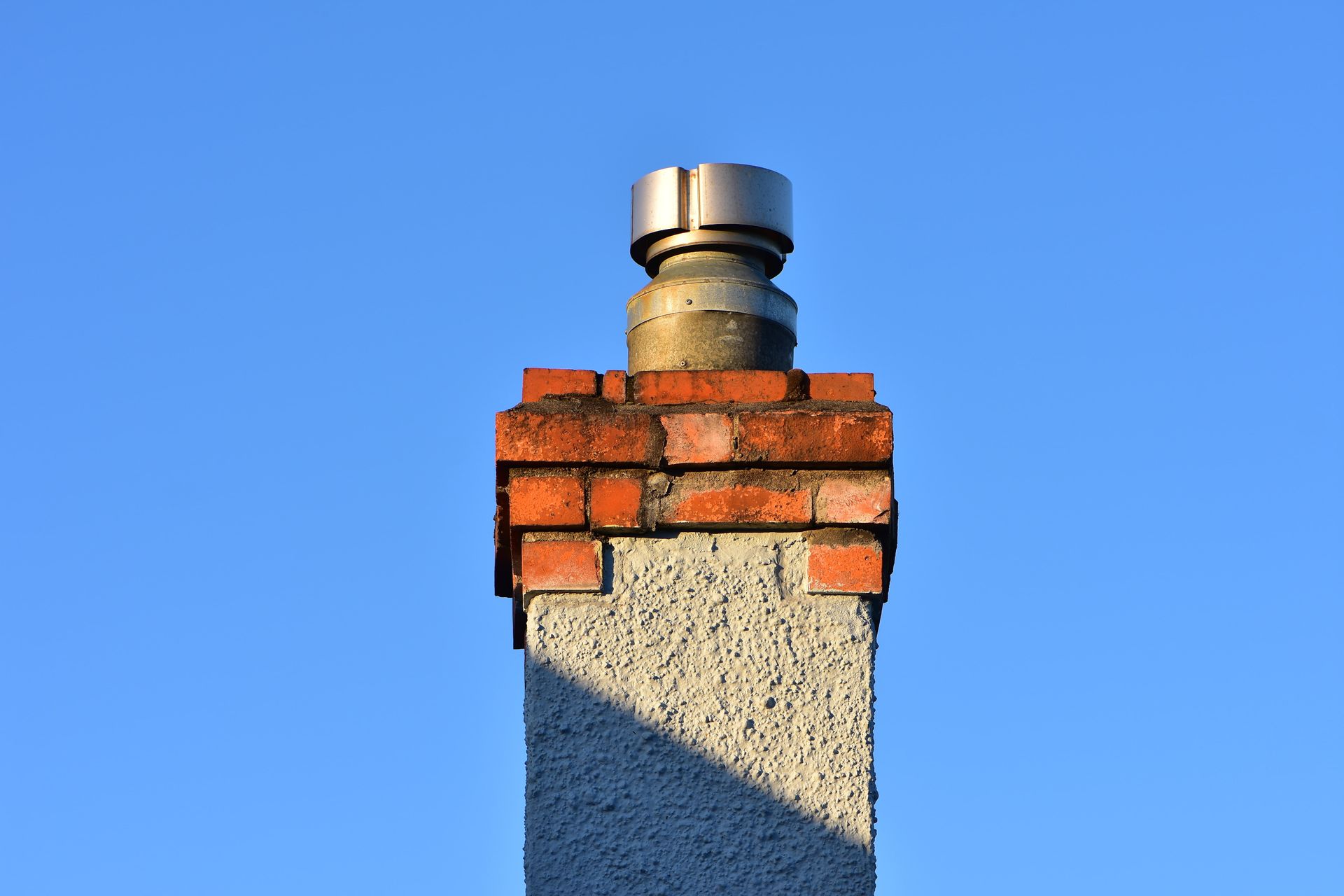 chimney that needs repair