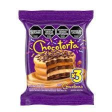 Bolsa morada de galletas Chocotorta, que muestra un postre en capas con chispas de chocolate.