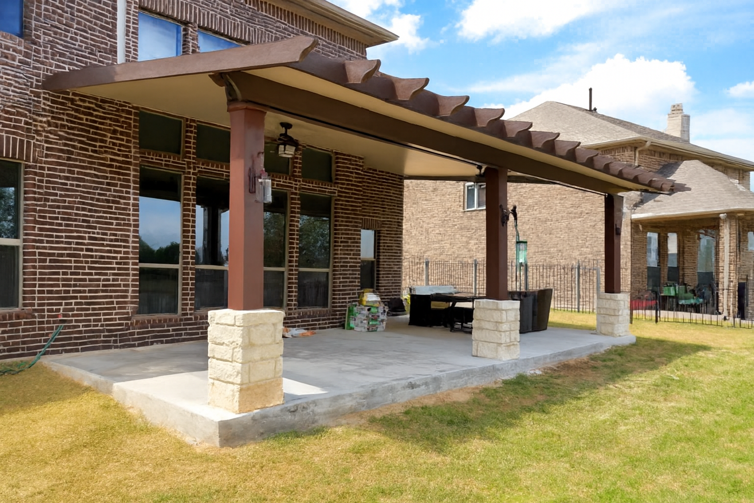 patio cover in The Houston Heights