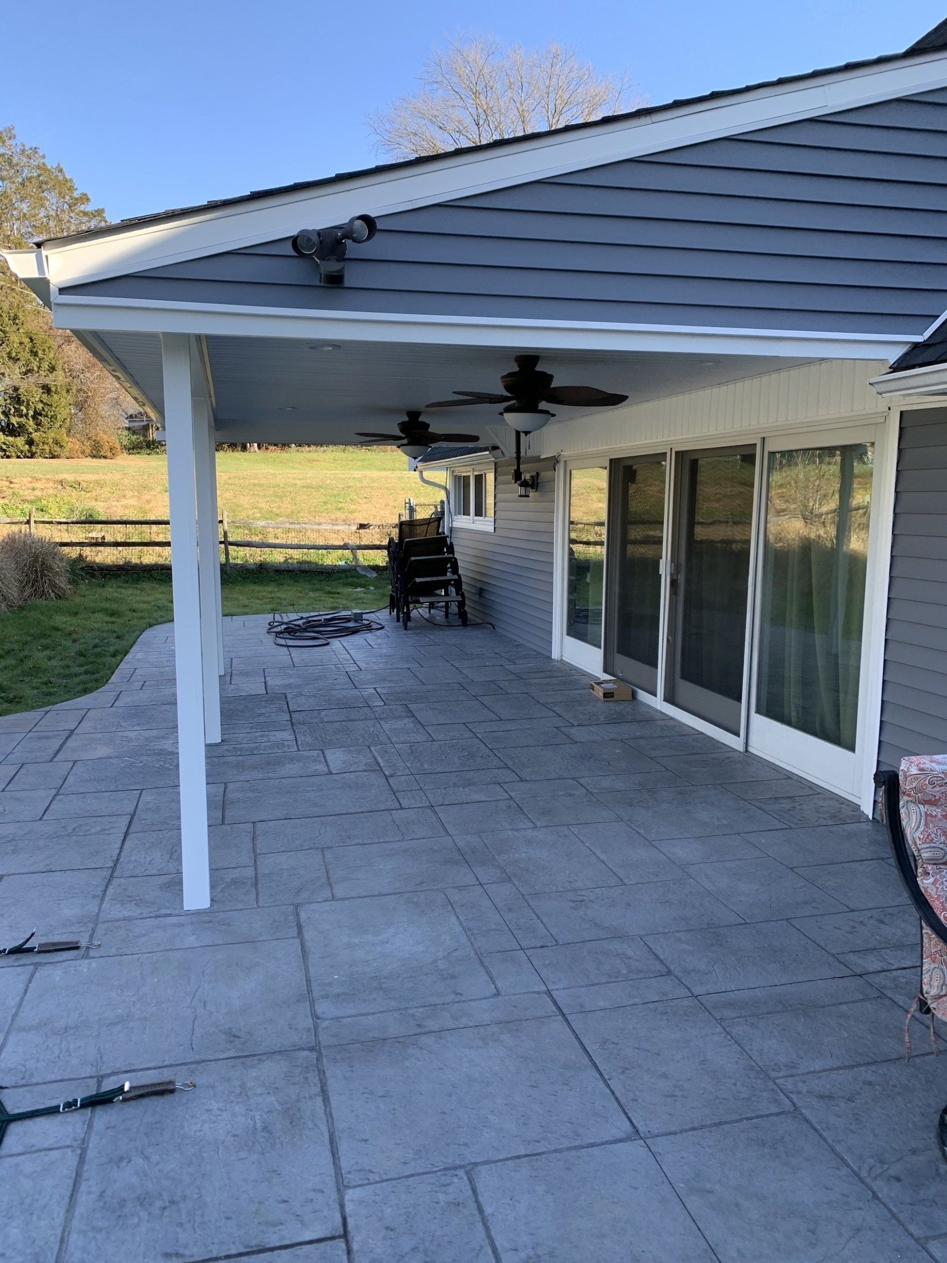 Complete view of patio overhang