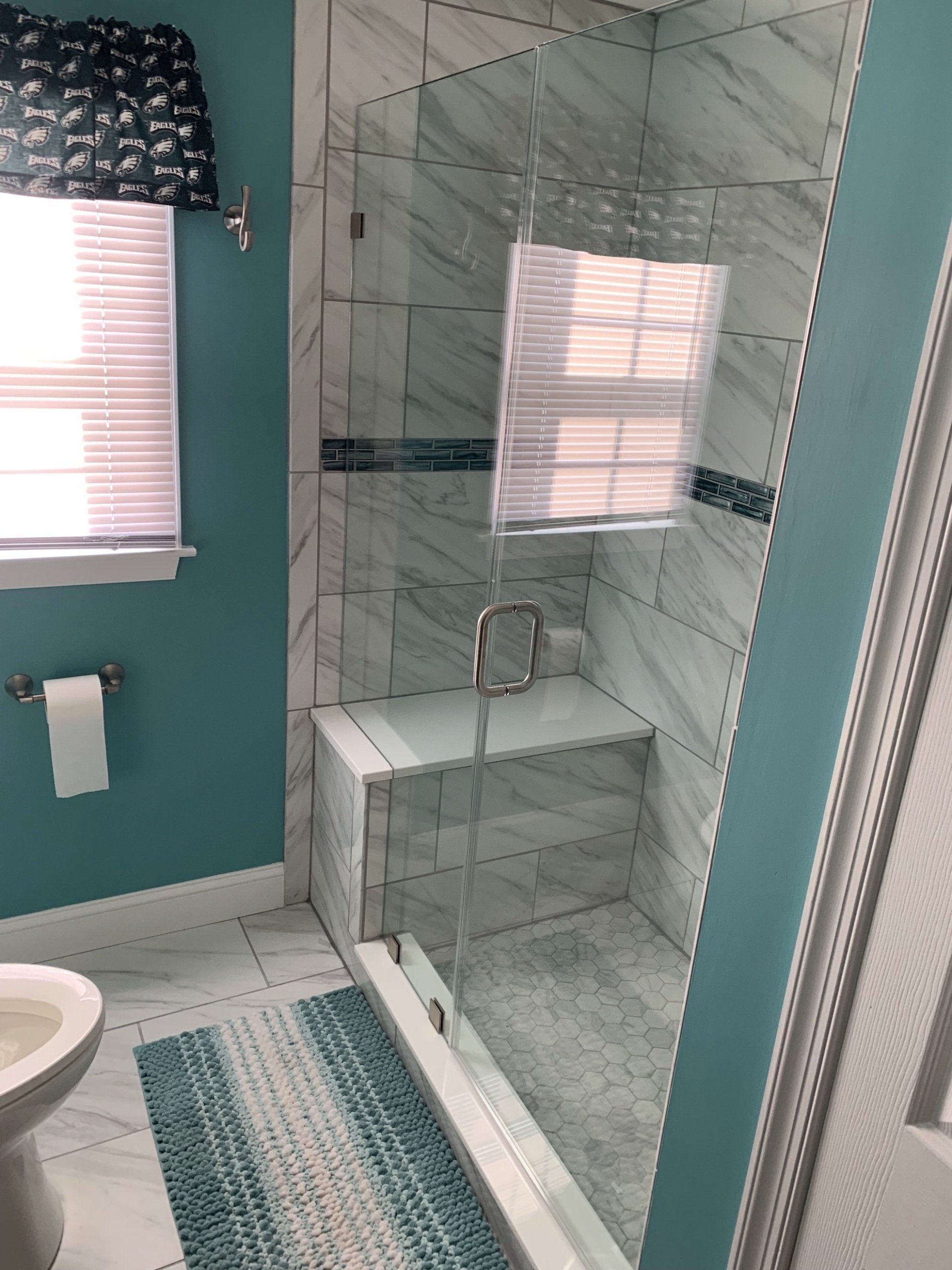 bathroom walls painted teal