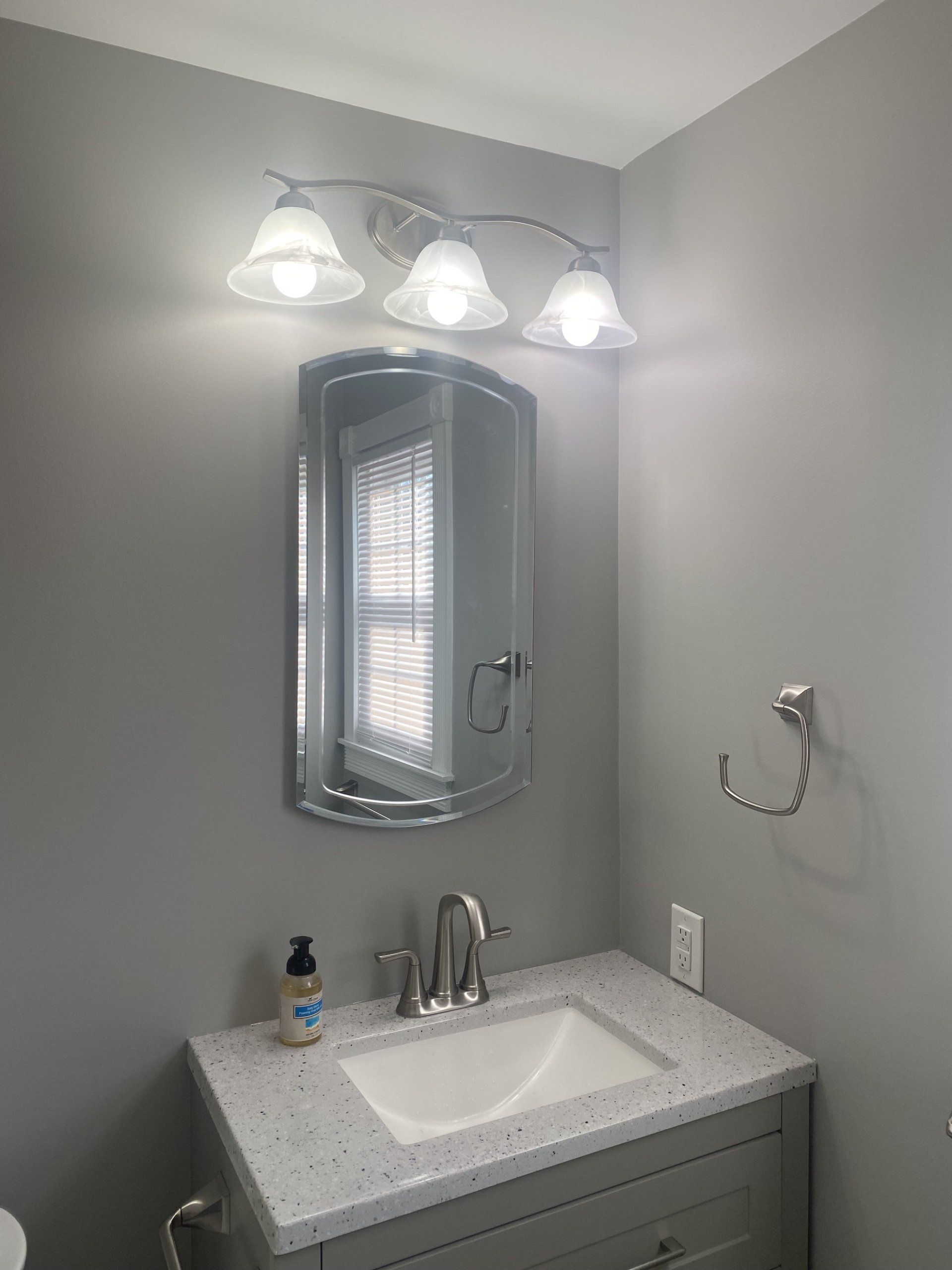 bathroom painted gray