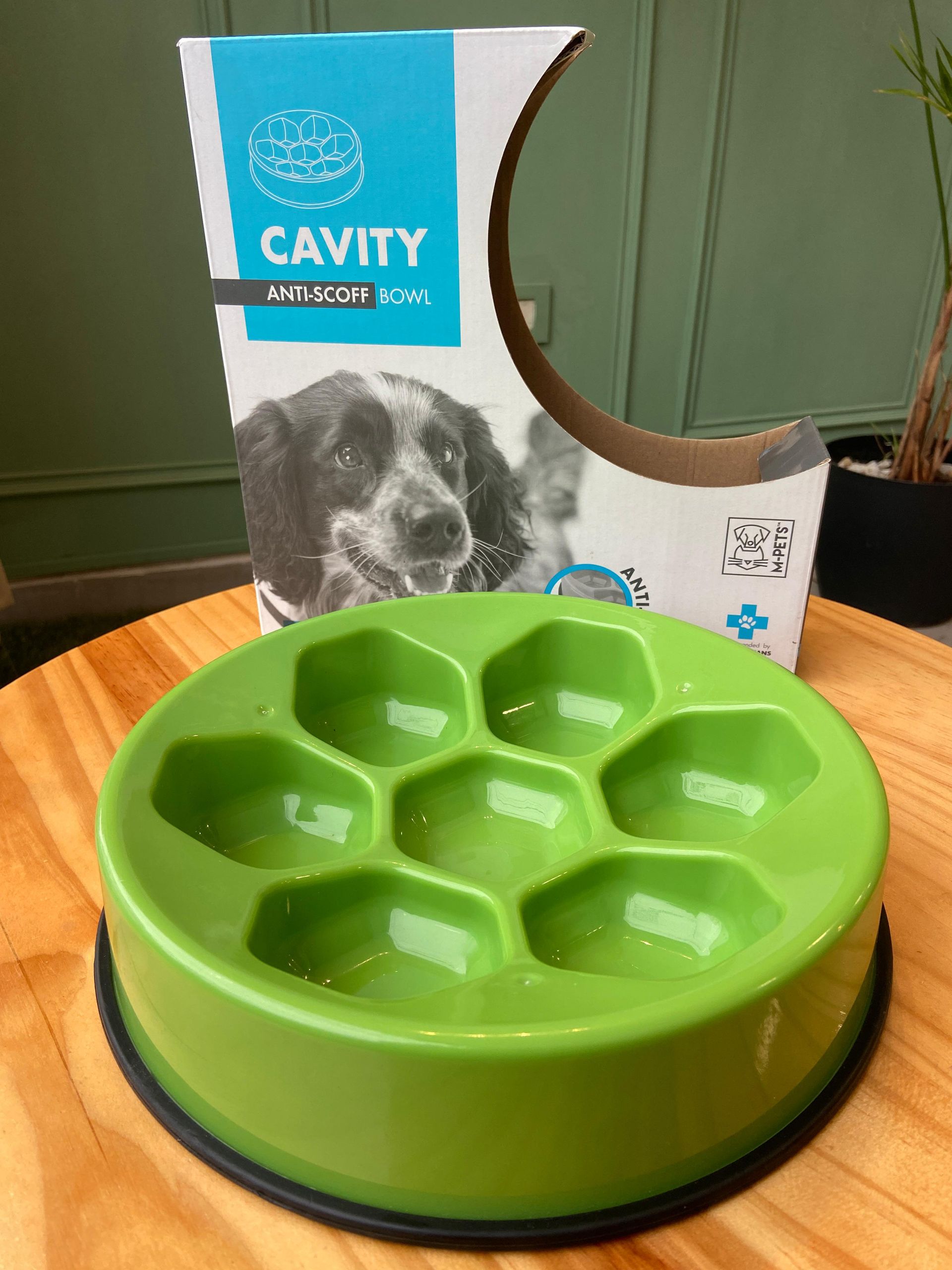 Comedero come lento M-PETS